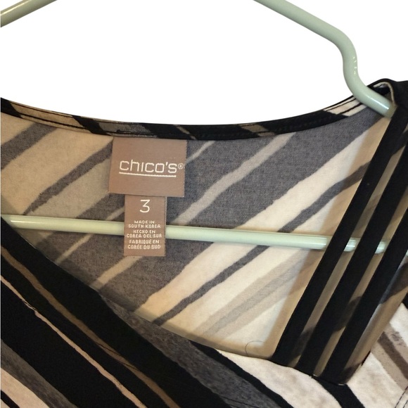 Chico's Black & Taupe Striped V-Neck Women’s Top size 3 NWT - Picture 4 of 4